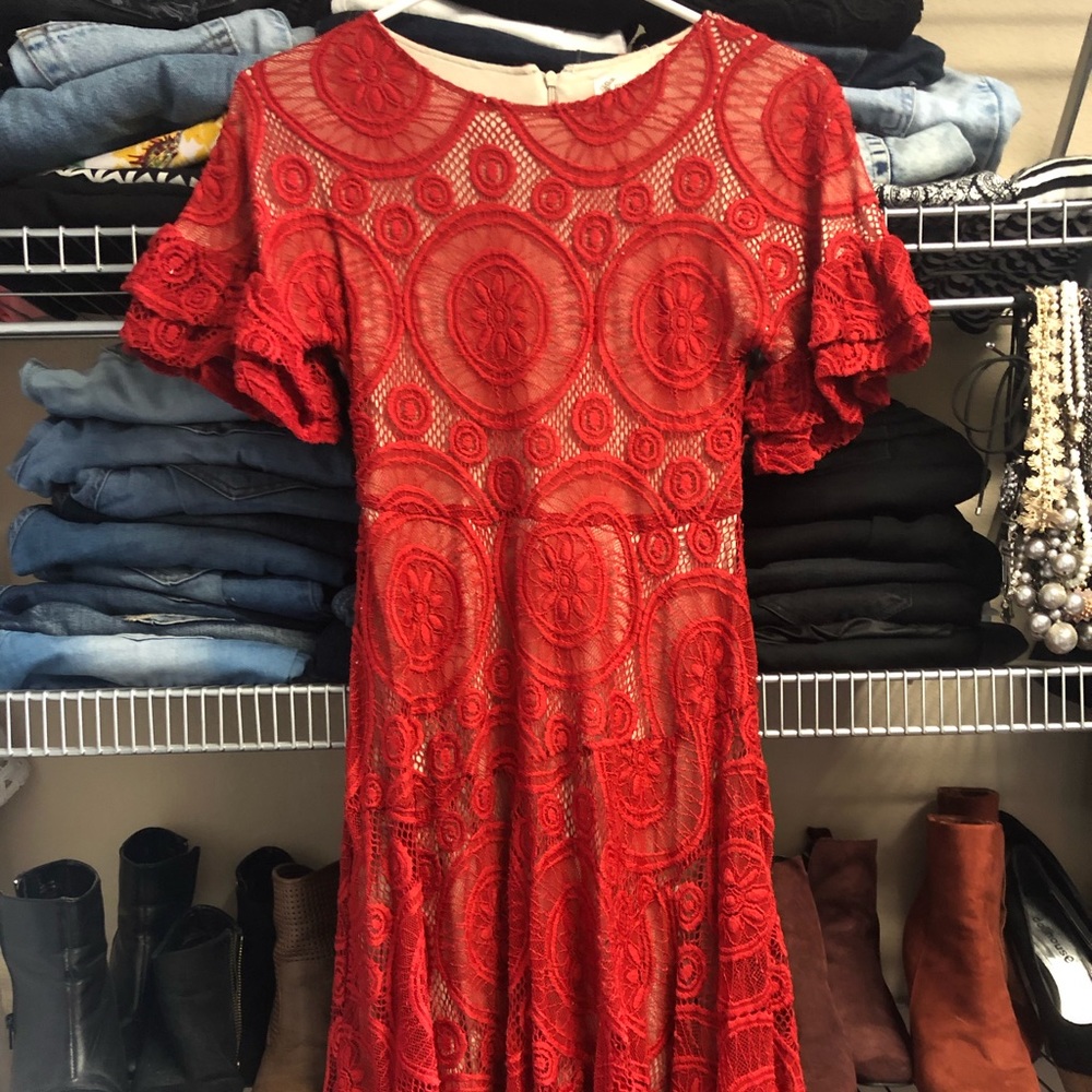 Joyfolie Emily Red Lace Dress